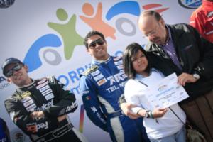 Corriendo para Cambiar Historias en el Autódromo Monterrey