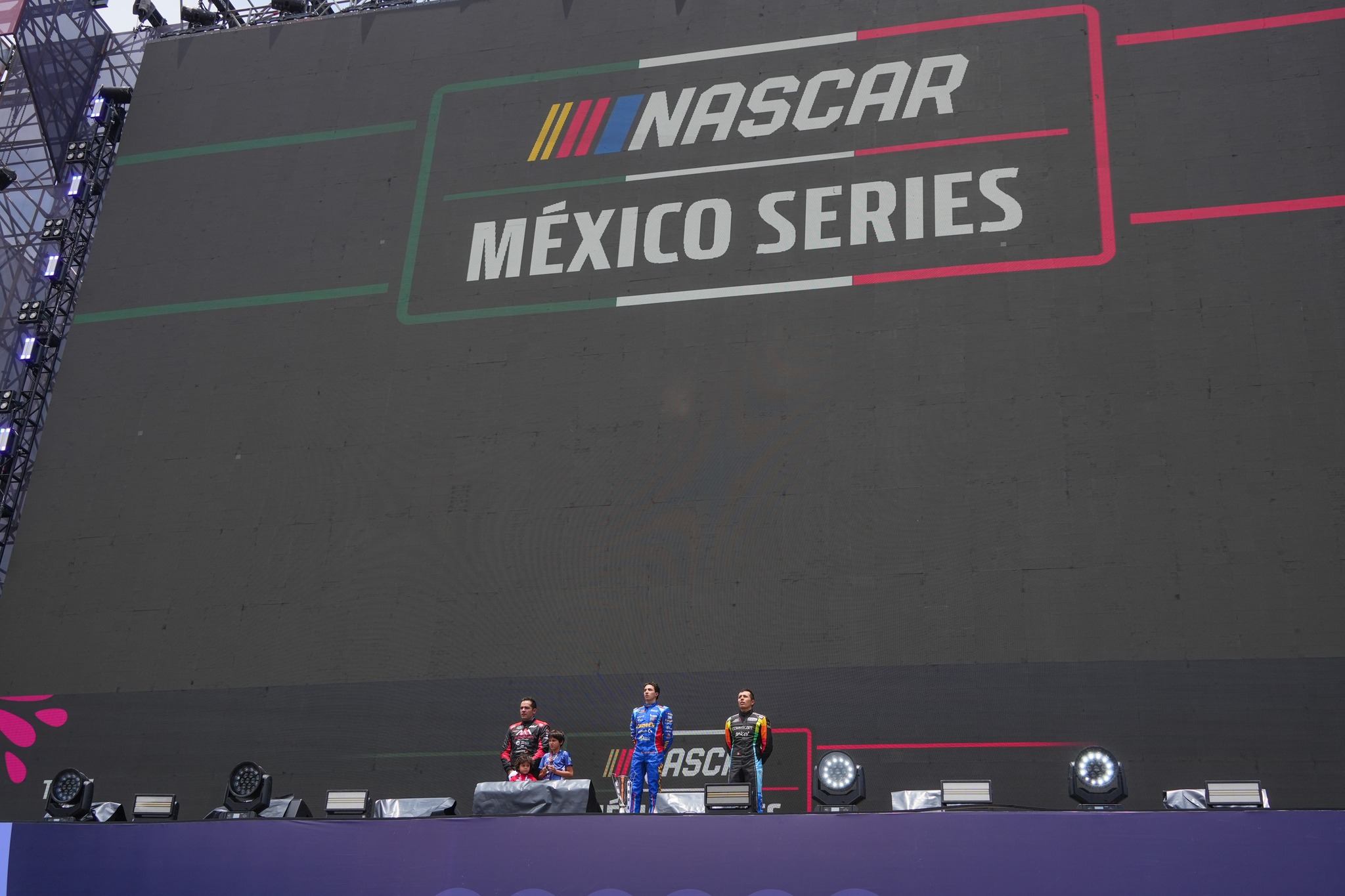 NASCAR México CDMX 2025 [1/40]