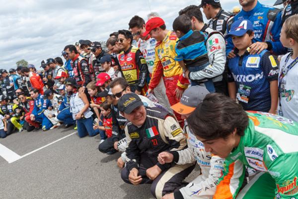 Vibrante cita en Le&oacute;n de Telcel Presenta NASCAR PEAK M&eacute;xico Series