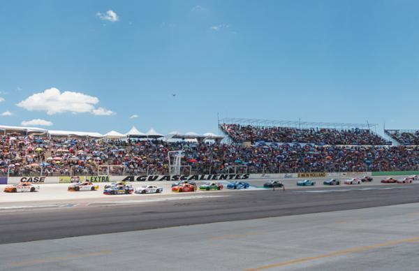 Apasionante sexta ronda de NASCAR PEAK México en el Óvalo Aguascalientes