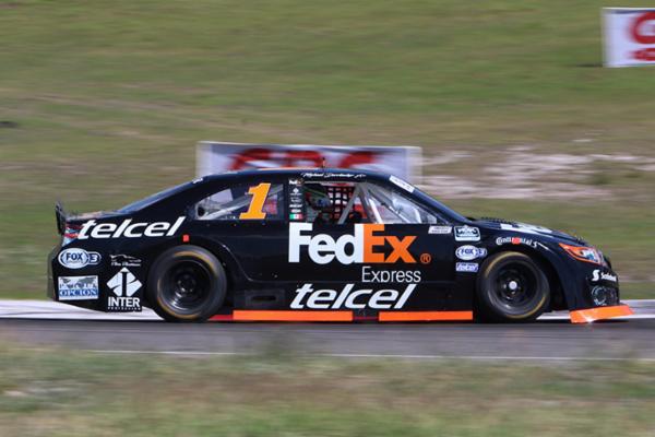 Disputan pilotos Telmex Telcel jornada en el Aut&oacute;dromo Miguel E. Abed este fin de semana