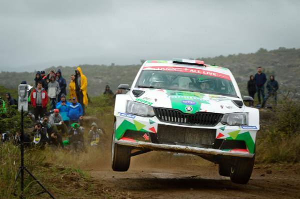 Guerra inicia segundo en el arranque del Rally Argentina