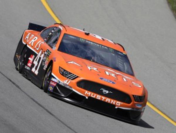 Busca Daniel Su&aacute;rez su Noche Mexicana en Las Vegas