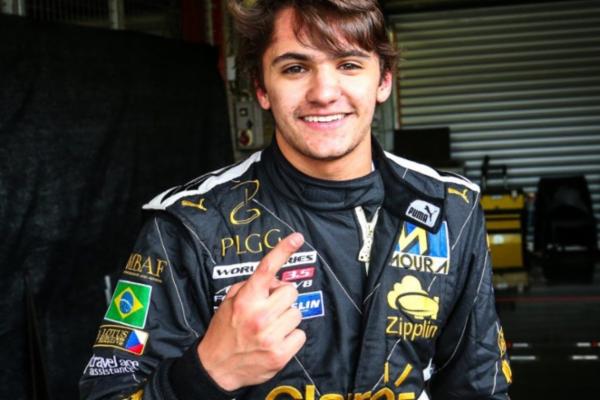 Podio para Pietro Fittipaldi en su segunda carrera en NASCAR México virtual