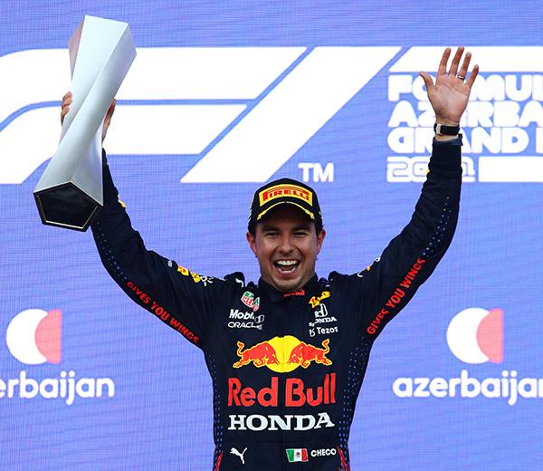 Carrerón y gran triunfo de Sergio Pérez en el Gran Premio de Azerbaiyán
