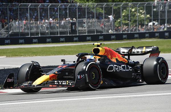 Gana Max Verstappen el GP de Canadá; Sergio Pérez abandonó por falla en su  auto