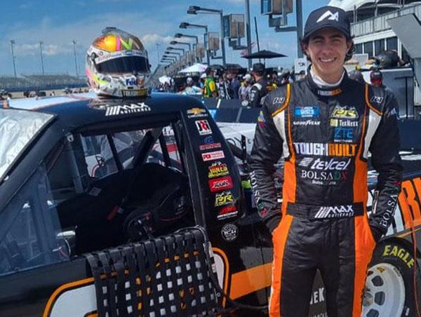 Max Gutiérrez se mete al top-10 con gran remontada en Nashville