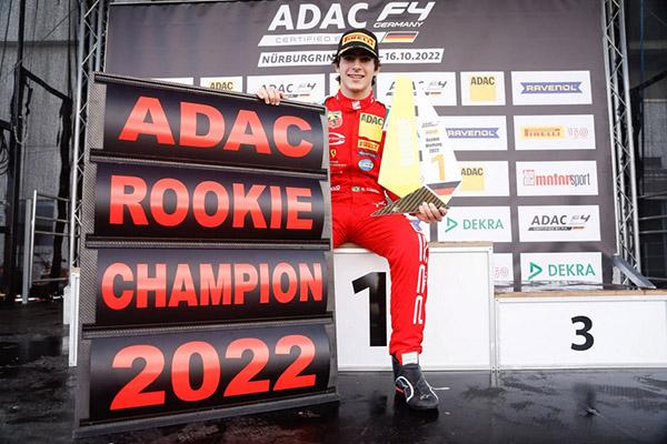 Doble podio para Chaves Camara en Nurburgring y se consagra campeón de novatos