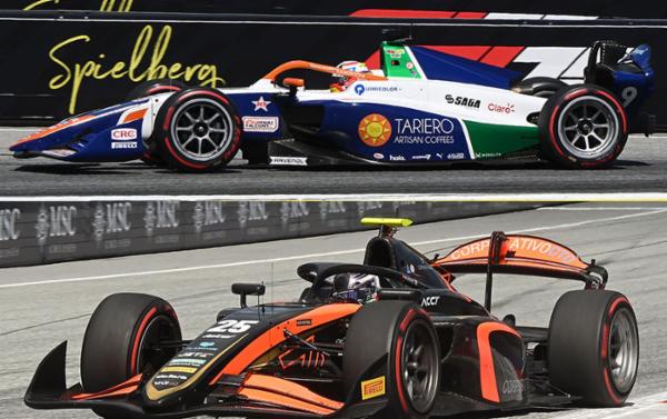 Los pilotos de Escudería Telmex Telcel Sebastián Montoya y Rafael Villagómez atacan el emblemático Circuito de Silverstone