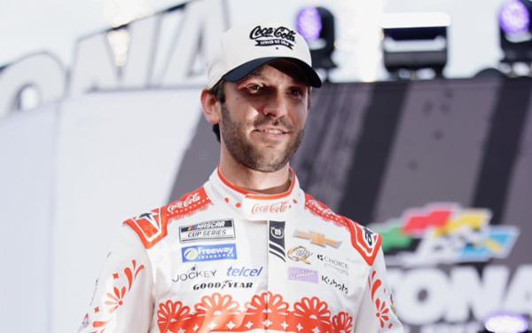 Daniel Suárez se queda a medio coche de los playoffs, tras finalizar segundo en Daytona