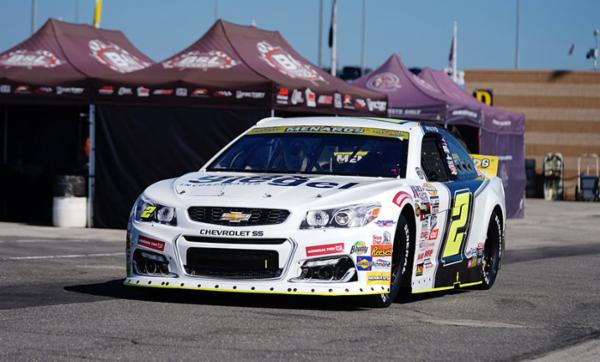 Se queda cerca Eloy Sebastián López del top-10 en Kansas en su última carrera del año en ARCA