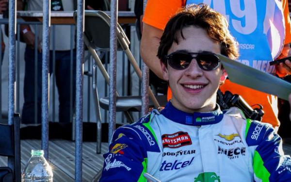 Andr&eacute;s P&eacute;rez de Lara retoma la acci&oacute;n de NASCAR Truck en Darlington