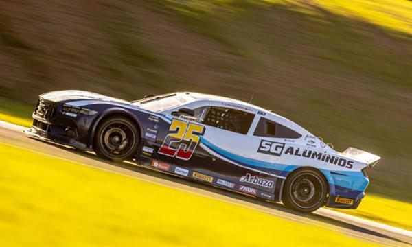 Tatiana Calder&oacute;n enfrenta el nuevo reto de Cascavel en la segunda v&aacute;lida de NASCAR Brasil