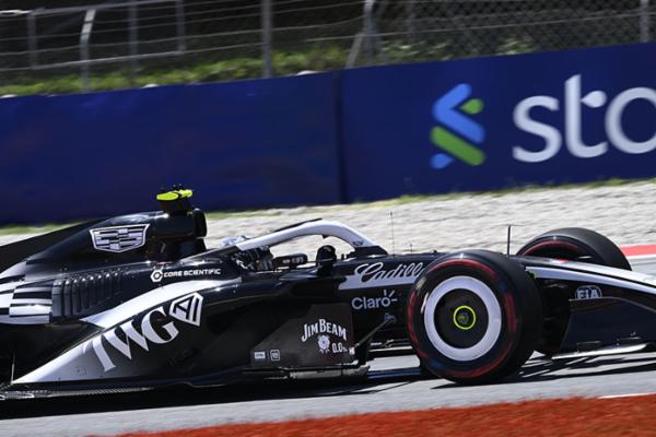 Sergio P&eacute;rez y Valtteri Bottas, enfocados en el Gran Premio de Barcelona-Catalu&ntilde;a