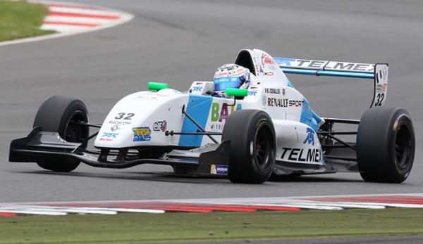 Cevallos,  gran remontada y a un paso del top-ten en Spa