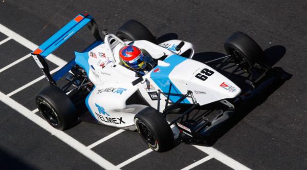 Diego Menchaca, a sumar la mayor cantidad de puntos en Snetterton 300