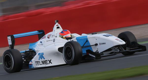 Diego Menchaca cierra s&eacute;ptimo en Silverstone y sigue puntuando en F4