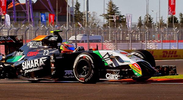 Se queda Checo Pérez con un punto en Sochi