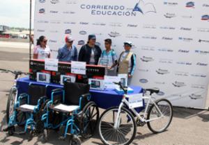 Fundación TELMEX TELCEL otorga apoyos sociales en Hidalgo