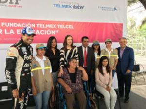 Fundación TELMEX Telcel entregó apoyos sociales en Querétaro