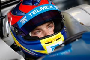 Menchaca cierra con doble top-ten en Snetterton